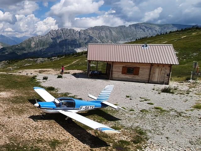 flotte-F-BXTS-b