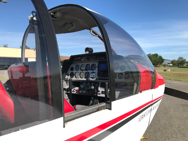 Cockpit DR-400 Cockpit DR-400